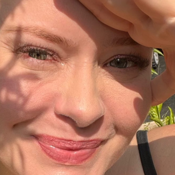 Mari Bridi e Rafael Cardoso têm sido alvos de rumores de reconciliação desde que uma reportagem da colunista Fábia Oliveira, do Metrópoles, afirmou que eles teriam voltado