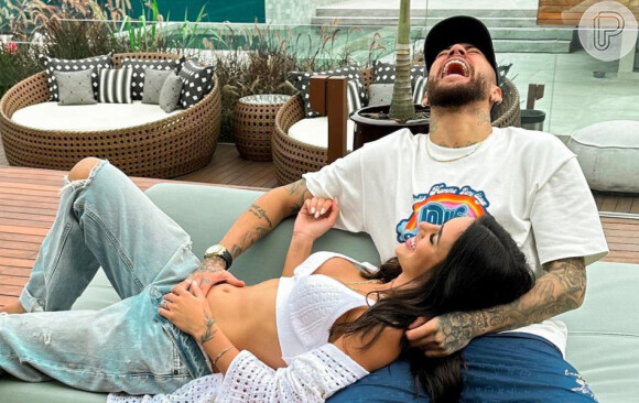 Bruna Biancardi posta foto agarradinha com Neymar, Celebridades