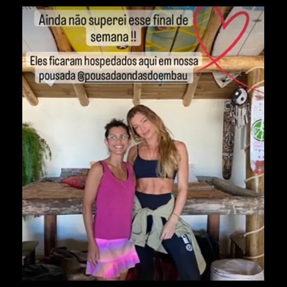 Dona de pousada posta foto com Grazi Massafera e entrega romance.