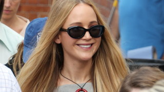 Jennifer Lawrence: um look de mais de R$ 30 mil e um detalhe que ninguém percebeu... Fotos!