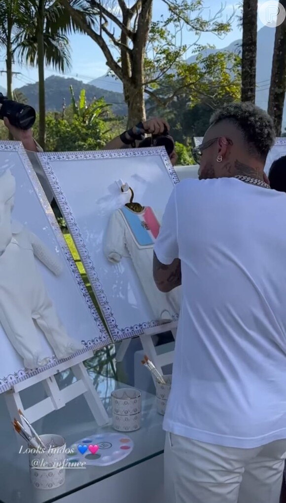 Neymar e Bruna Biancardi chegaram a pintar itens nas cores rosa e azul no chá revelação.