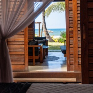 Hotel à beira mar em que Grazi Massafera e Marlon Teixeira estão hospedados na Bahia tem atmosfera reservada e descontraída