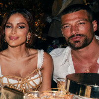 Anitta e Simone Susinna vão casar? Ator toma atitude em evento da Dolce & Gabbana e indica relacionamento sério com cantora