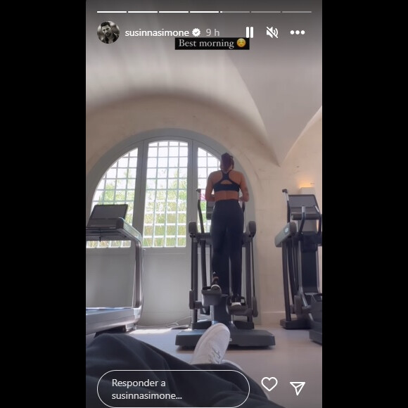 Simone Susinna tem compartilhado momentos de intimidade com Anitta