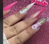 Essas unhas decoradas da Barbie com item inusitado de infância serão seu desejo para ir ao cinema ver o filme!