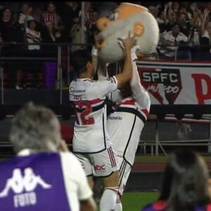 Alexandre Pato marcou o quarto gol do São Paulo