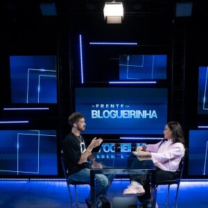 João Guilherme, no "De Frente com Blogueirinha", revela que tem queda por atriz