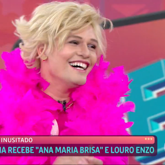 O comediante Maicon Sales como 'Ana Maria Braga'.
