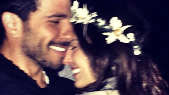 Isis Valverde posta foto no Instagram com mensagem romântica para o namorado