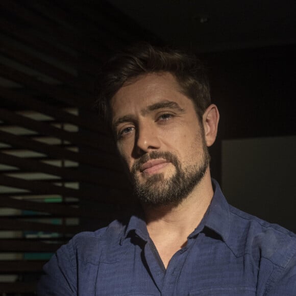 Rafael Cardoso indicou a amigo intenção de abandonar a carreira artística