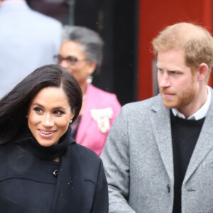 Segundo fonte da revista 'People', príncipe Harry e Meghan Markle vivem uma rotina bem tranquila nos EUA