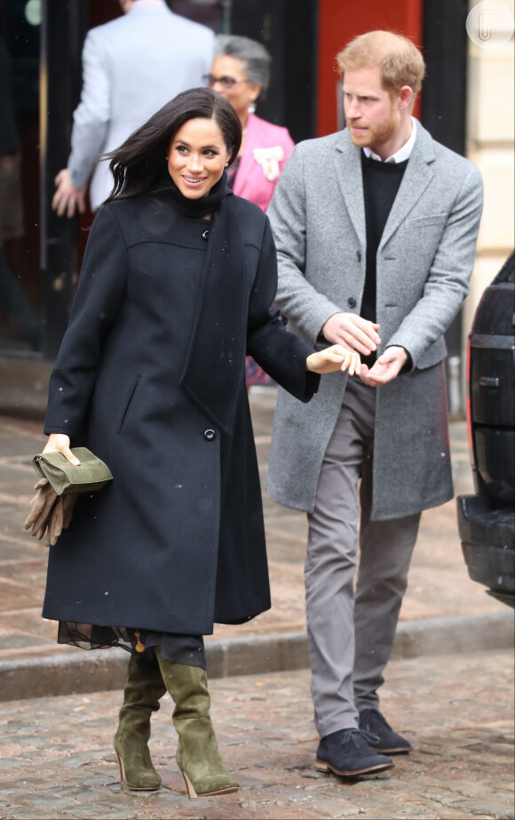 Segundo fonte da revista 'People', príncipe Harry e Meghan Markle vivem uma rotina bem tranquila nos EUA
