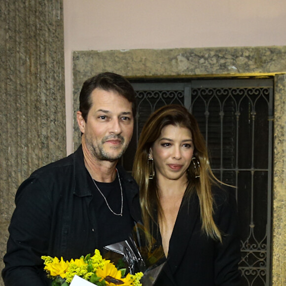 Marcelo Serrado e Roberta Fernandes prestigiaram a festa de 49 anos de Preta Gil