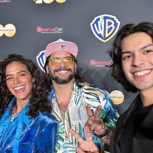 Bruna Marquezine voltou a movimentar o mundo da moda após ser anunciada no elenco do filme 'Besouro Azul'.