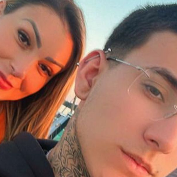 Andressa Urach faz tatuagem combinada com o filho que produz seus conteúdos adultos: 'É de louco mesmo'