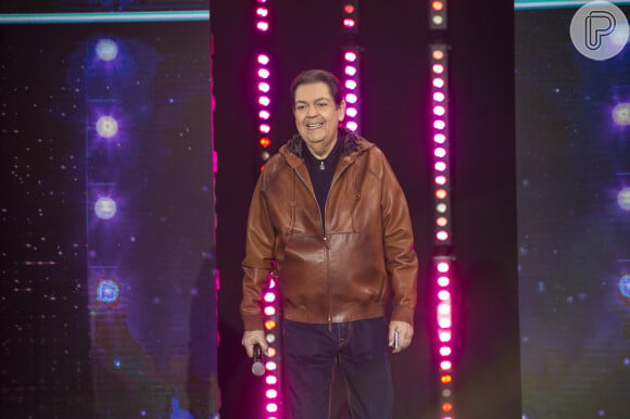 Fausto Silva é um dos veteranos mais amados da televisão e durante mais de 40 anos de atividade, foi um dos apresentadores mais bem pagos do país