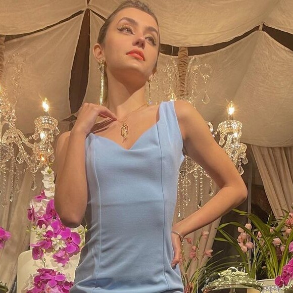 Rafael Cardoso é namorado da atriz e modelo Vivian Linhares, natural de Santa Catarina