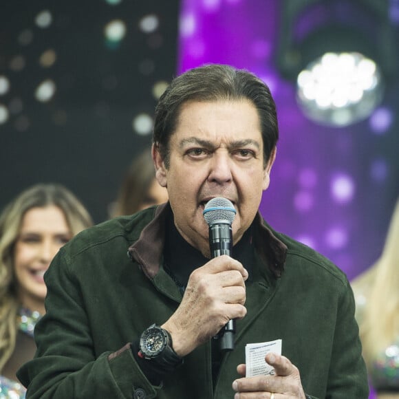 Faustão foi extubado na manhã desta terça-feira (29) e, agora, respira sem o auxílio de aparelhos