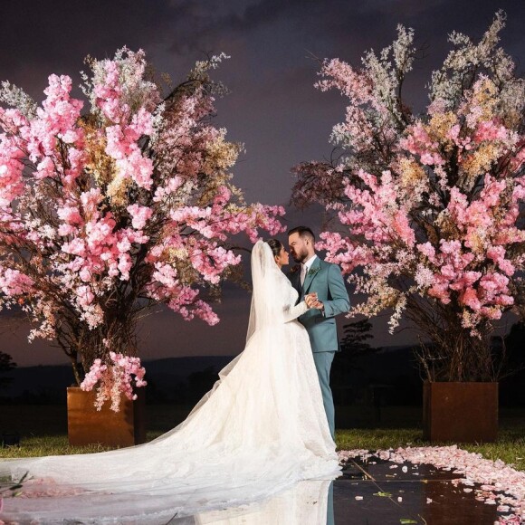 Maíra Cardi e Thiago Nigro se casaram no dia 29 de agosto