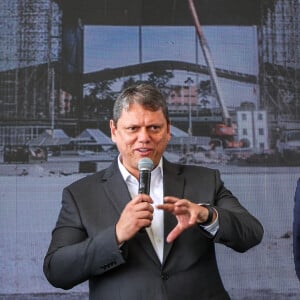 The Town 2023: Roberto Medina, responsável pelo festival, Tarcísio de Freitas, governador de São Paulo, e Ricardo Nunes, prefeito da capital, em evento para lançamento do evento, em agosto de 2023