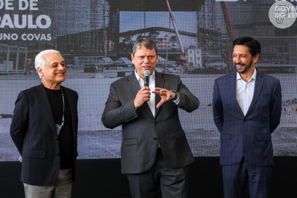 The Town 2023: Roberto Medina, responsável pelo festival, Tarcísio de Freitas, governador de São Paulo, e Ricardo Nunes, prefeito da capital, em evento para lançamento do evento, em agosto de 2023