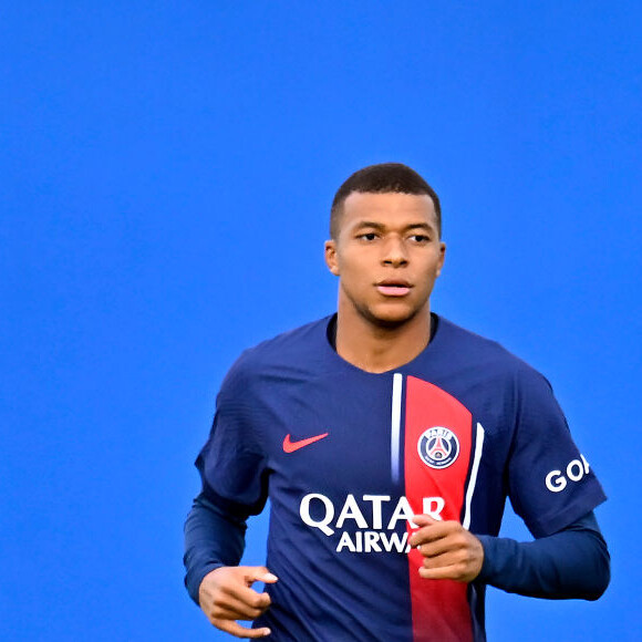 Mbappé foi bastante elogiado pelo presidente do PSG