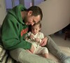 Filha de Tiago Leifert foi diagnosticada com retinoblastoma