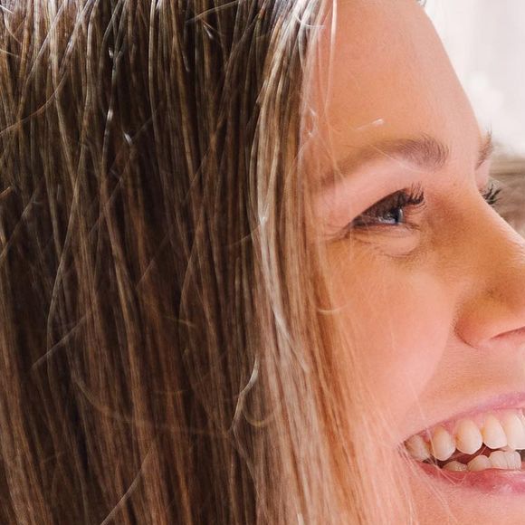 Tiago Leifert e Daiana Garbin se dedicam a cuidar da filha, diagnosticada com tipo raro de câncer