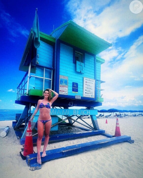 Carolina Dieckmann está curtindo férias em Miami