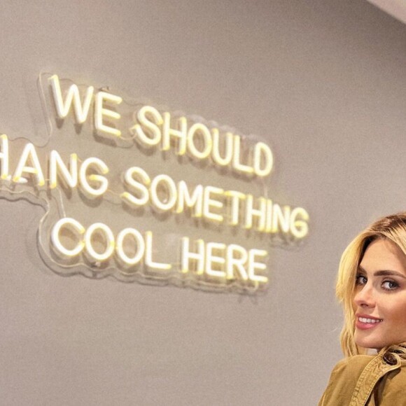 "Ta tudo mara, nada pra reclamar, só pra agradecer...", escreveu Carolina Dieckmann