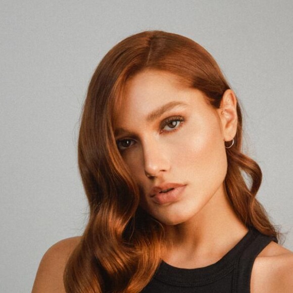 Sasha Meneghel abre o jogo sobre mudança radical no visual: 'O desejo de ficar ruiva já estava comigo há um tempo'