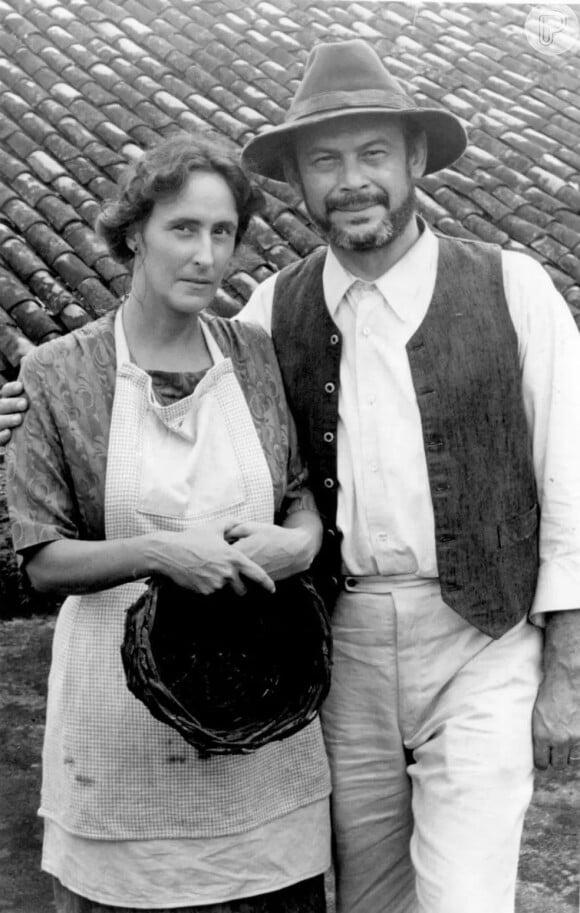 Belarmino (José Wilker) na novela 'Renascer' era casado com Nena (Beth Erthal)
