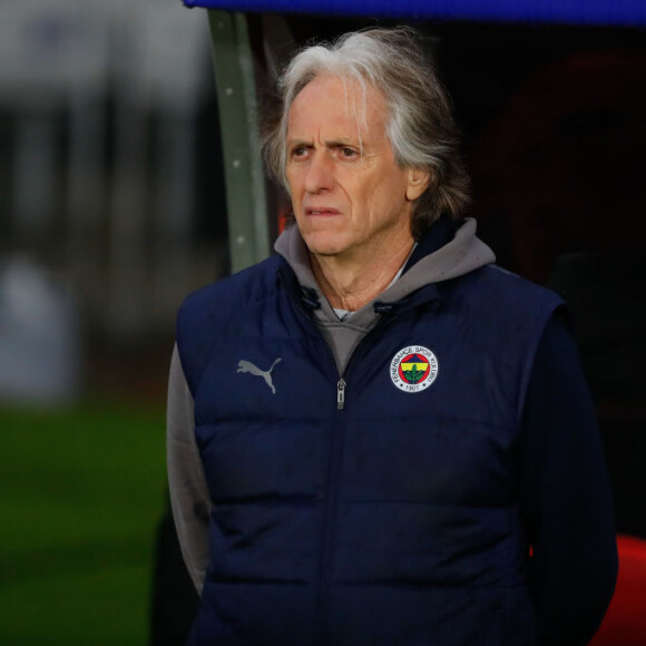 Desempenho de Neymar tem gerado crise com Jorge Jesus