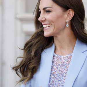 A maquiagem de Kate Middleton começa com a preparação de pele