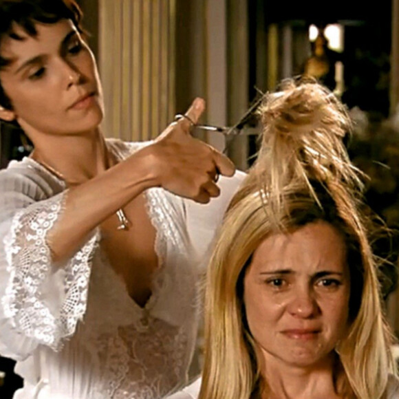Deborah Falabella e Adriana Esteves provocaram cenas hilárias como Nina e Carminha em Avenida Brasil