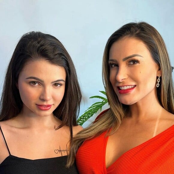 Vídeo pornô de Andressa Urach com Natasha Naturista repercutiu na semana passada