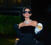A atriz Bruna Marquezine escolheu look inspirado em Audrey Hepburn para festa de Halloween