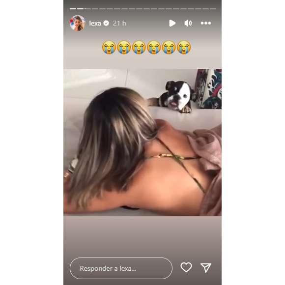 Lexa abalada com a morte de um dos seus cachorros publicou momentos com ele no Instagram para ver se alivia a dor