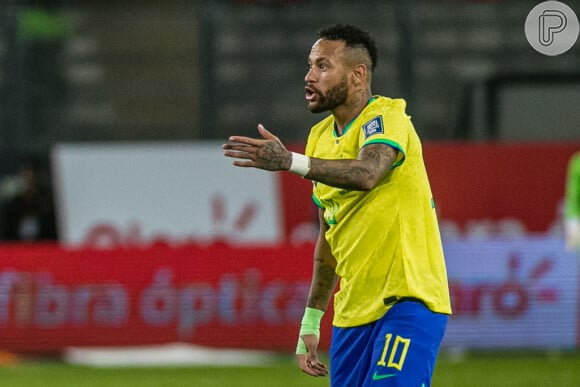 Neymar se machucou de maneira grave no joelho em outubro de 2023, dois meses após retornar aos gramados, em partida do Brasil contra o Uruguai