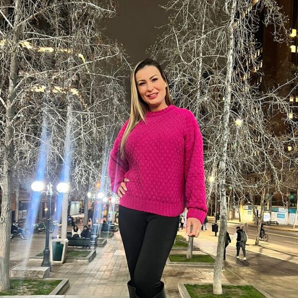 Andressa Urach afirmou que o filho detona sua atuação nos vídeos pornôs