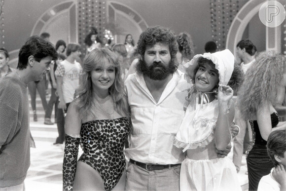 Ex-diretor do SBT Roberto Manzoni, o Magrão, em foto de bastidor do 'Viva a Noite' na segunda metade dos anos 1980