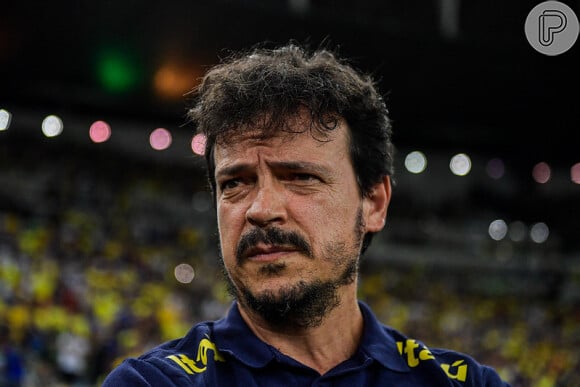 Fernando Diniz viu Brasil perder a primeira partida no Brasil pelas Eliminatórias da Copa do Mundo e chegar a três jogos seguidos com derrota: Uruguai (0 x 1), Colômbia (1 x 2) e Argentina (0 x 1)