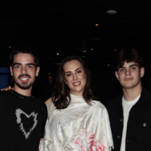 Filha de Faustão, Lara posou com os irmãos, João Guilherme (a direita) e Rodrigo