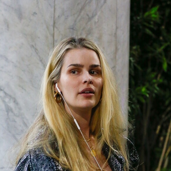 Yasmim Brunet pode levantar muitas polêmicas se participar do 'BBB 24'