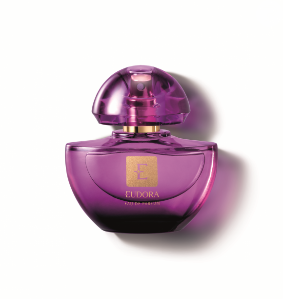 O perfume roxinho da Eudora é o segundo mais vendido da marca em 2023, segundo dados da perfumaria