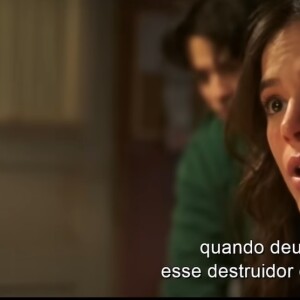 Bruna Marquezine recebeu ainda mais destaque no segundo trailer de 'Besouro Azul', divulgado em julho