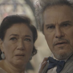 Em 'Fuzuê', Bebel (Lilia Cabral) e Nero (Edson Celulari) ficarão impressionados com a chegada de  Cesar (Leopoldo Pacheco).