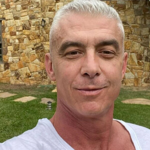 Alexandre Correa irá comparecer a uma delegacia da Polícia para abrir os sigilos. O advogado que representa o empresário garante que irá colaborar com os investigadores