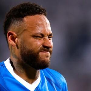 Neymar ficou fora dos melhores jogadores do mundo após lesões
