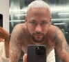 Ex-amante de Neymar vende roupa usada no encontro com o jogador por bolada
